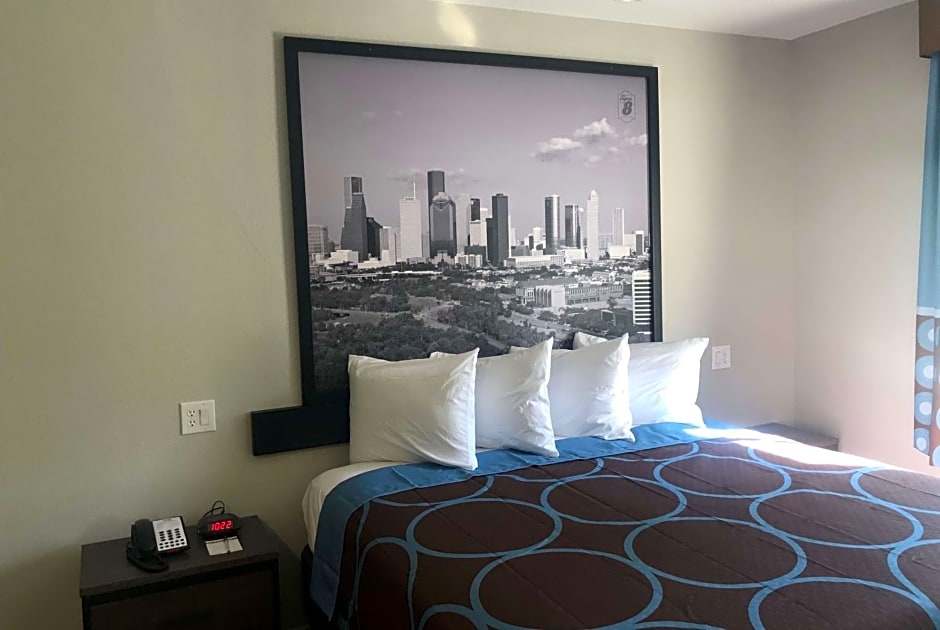 Super 8 by Wyndham Spring/North Houston