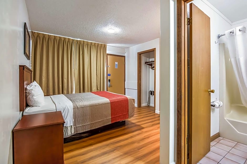 Northway Inn Queensbury - Lake George