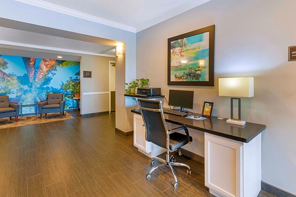 Best Western Visalia Hotel
