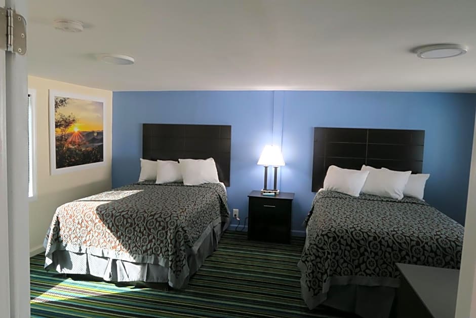Days Inn by Wyndham Lincoln