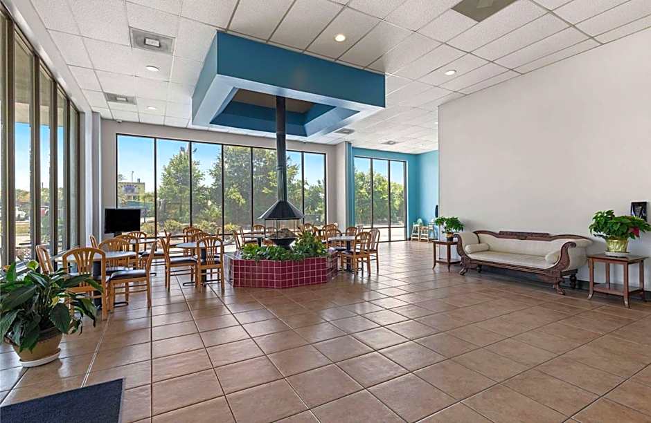 Days Inn by Wyndham St George