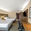Country Inn & Suites by Radisson, Downtown Albany New York