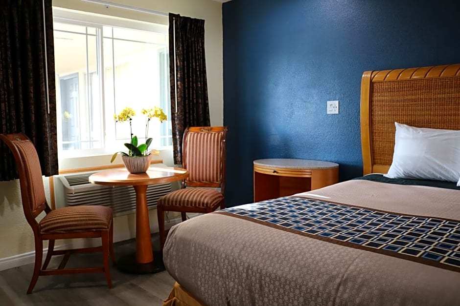 Valli Hi Motel