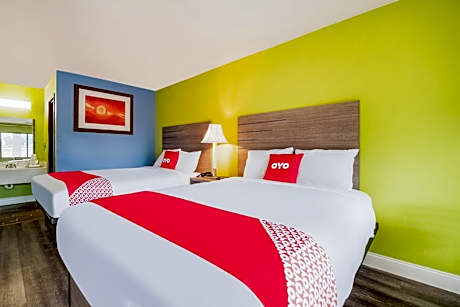 2 Queen Beds Non-Smoking