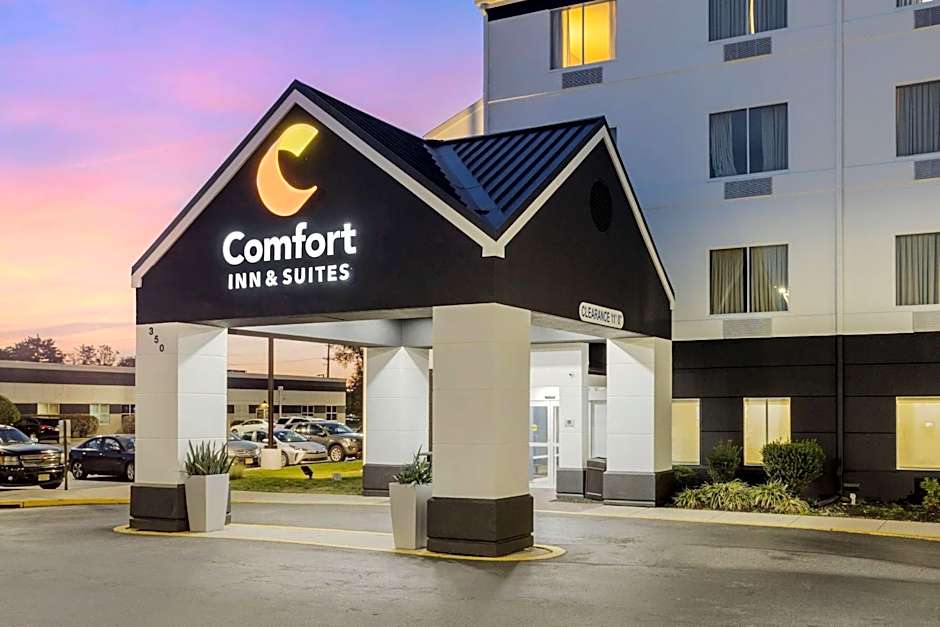 Comfort Inn & Suites Mt Laurel - Philadelphia