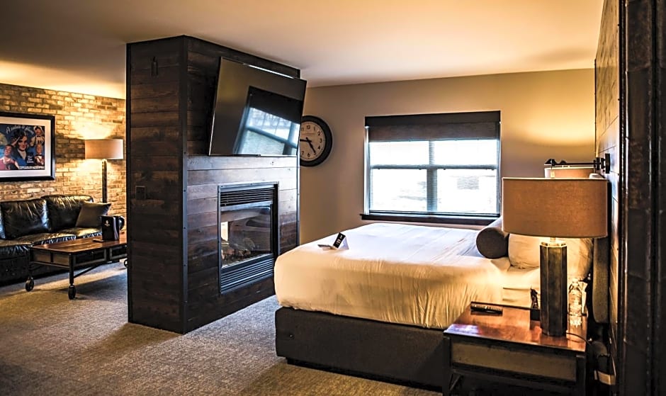 Ironworks Hotel