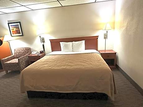 King Room - Non-Smoking