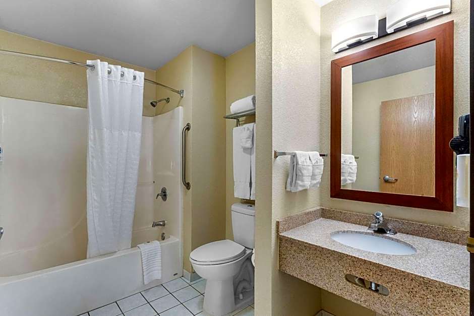 Comfort Inn & Suites Greeley