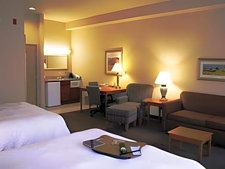 Studio Suite Queen Bed