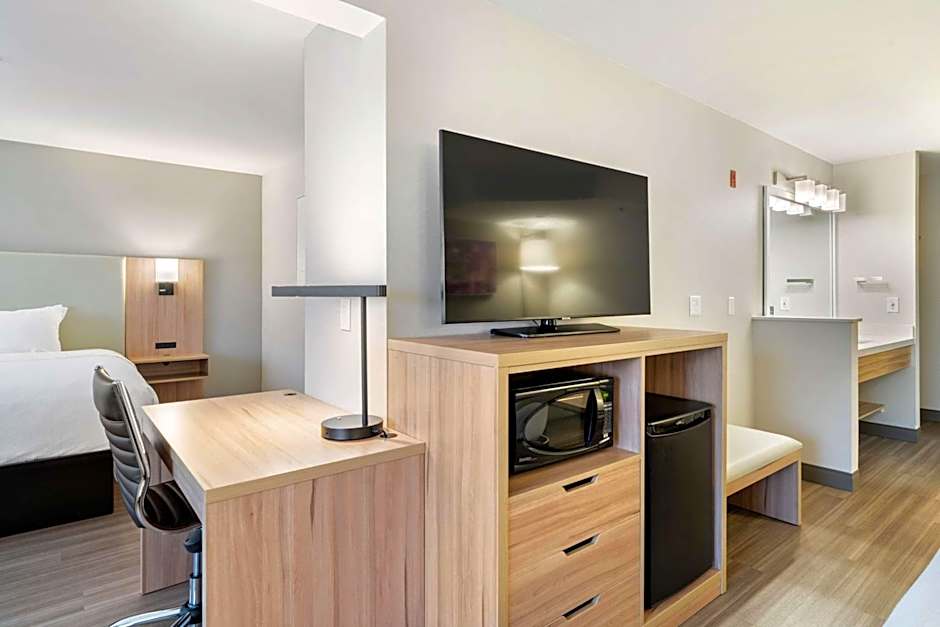 Best Western Lake Oswego Hotel & Suites