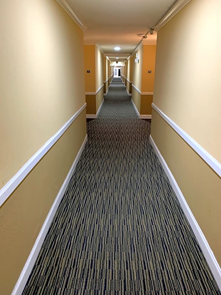 Travelodge by Wyndham Odessa