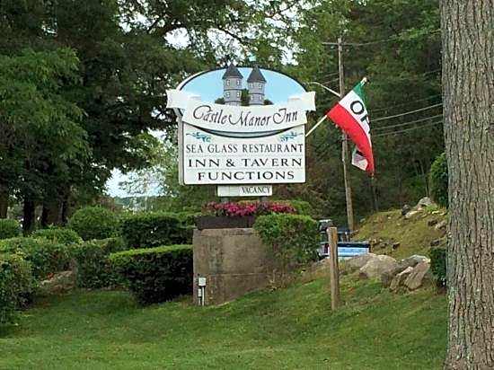 Castle Manor Inn