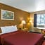 Howard Johnson by Wyndham Bakersfield