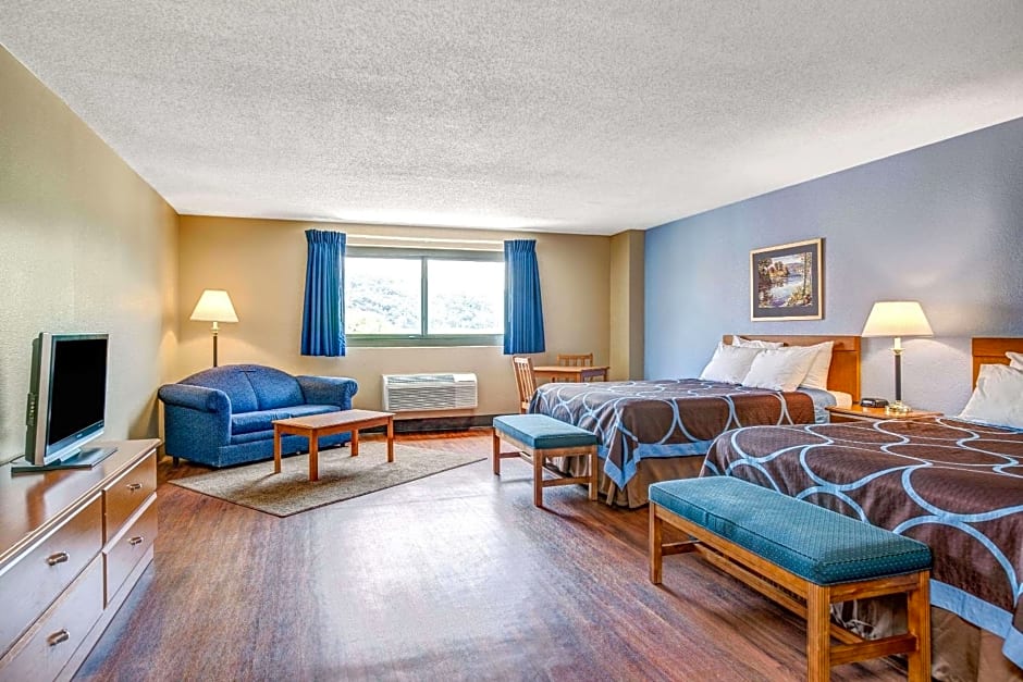 Super 8 by Wyndham Mahwah
