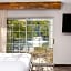 Cherry Valley Hotel