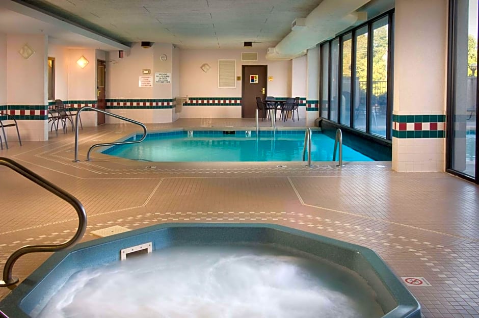 Drury Inn & Suites Springfield MO