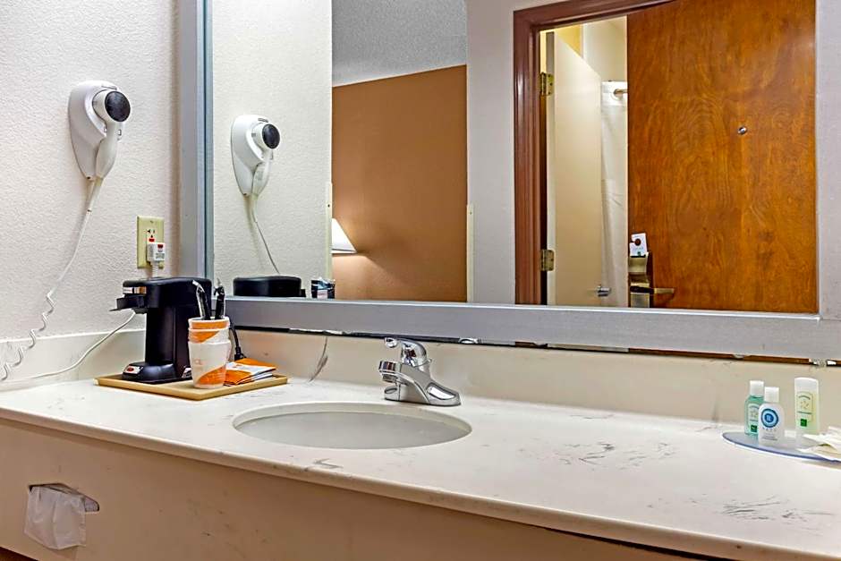 Quality Inn High Point - Archdale