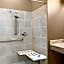 Microtel Inn & Suites by Wyndham Kenedy/Karnes City