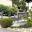 Sea Breeze Inn - Pacific Grove