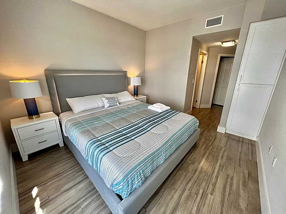 Spacious 2 Bedroom 2 Bathroom In Gated Community