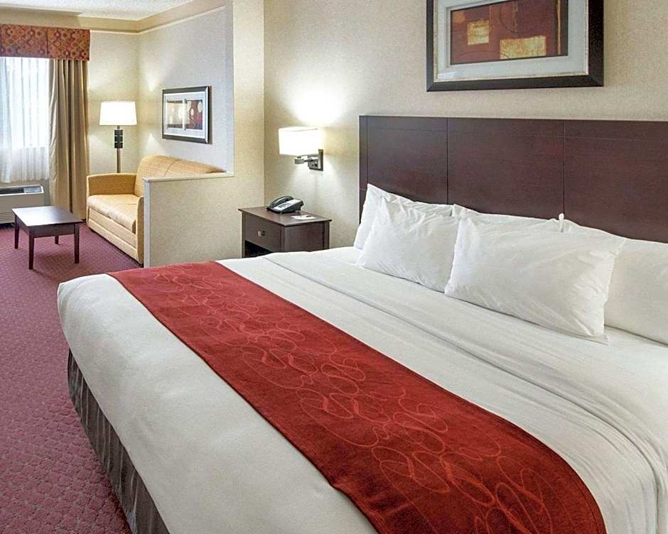 Comfort Suites Parkersburg South
