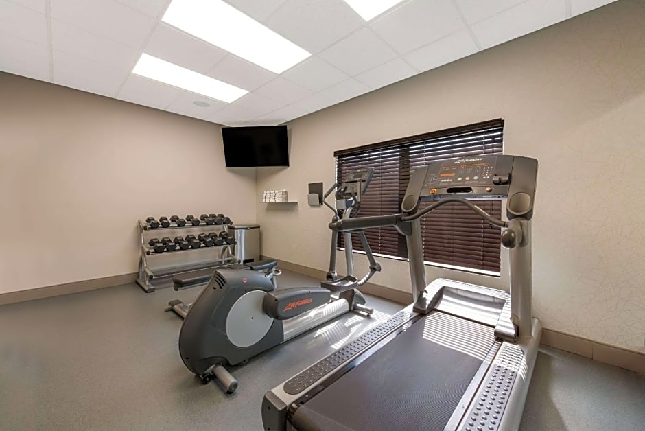 Country Inn & Suites by Radisson, Wichita East, KS