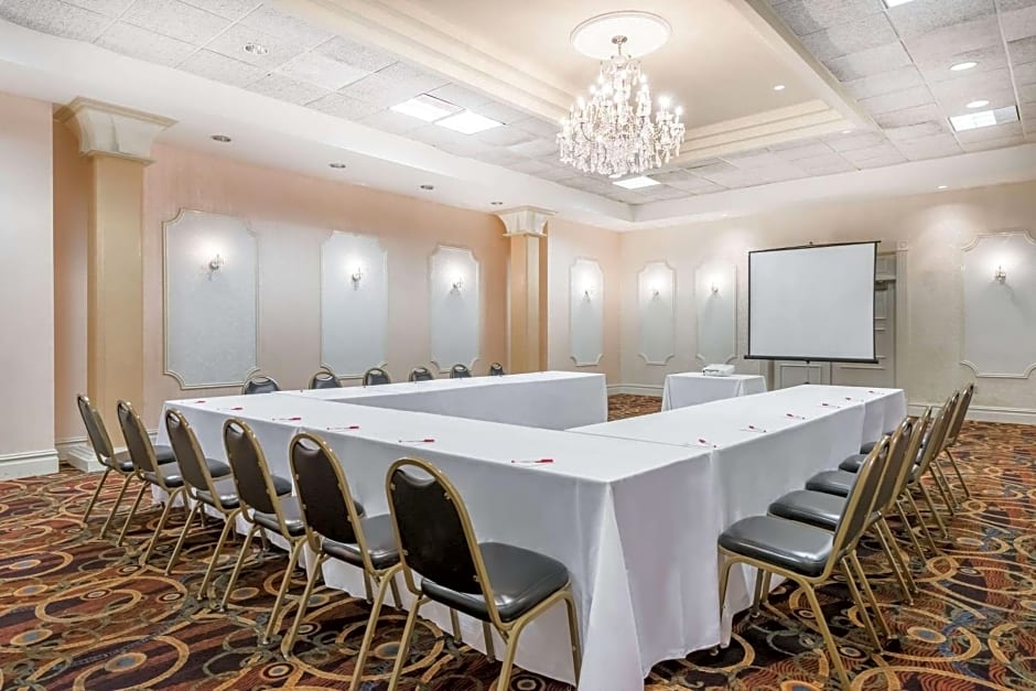 Clarion Hotel BWI Airport Arundel Mills