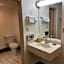 Quality Quarters Inn By OYO Richmond KY I-75