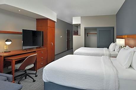 Queen Room with Two Queen Beds