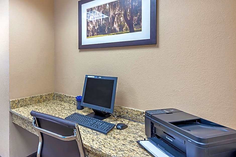 Comfort Inn Elizabeth City near University