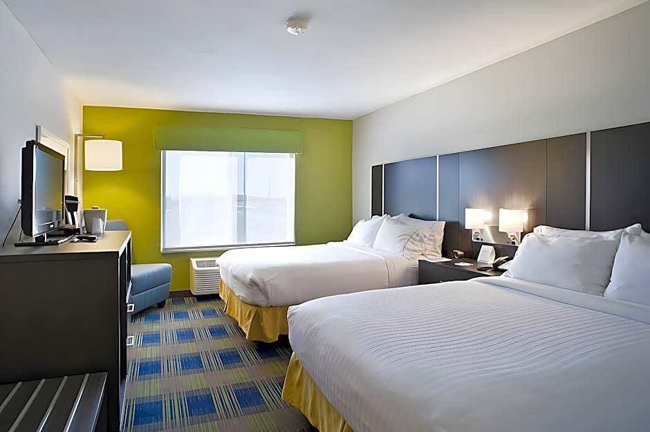 Holiday Inn Express Hotel & Suites Vermillion