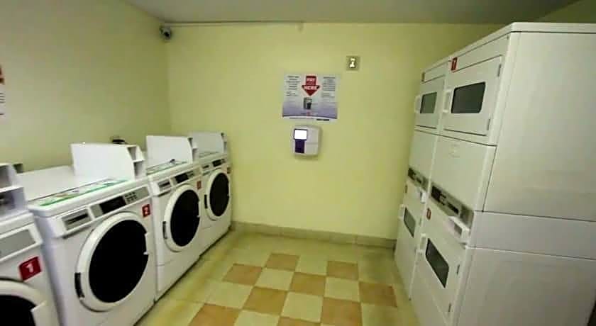 InTown Suites Gulfport