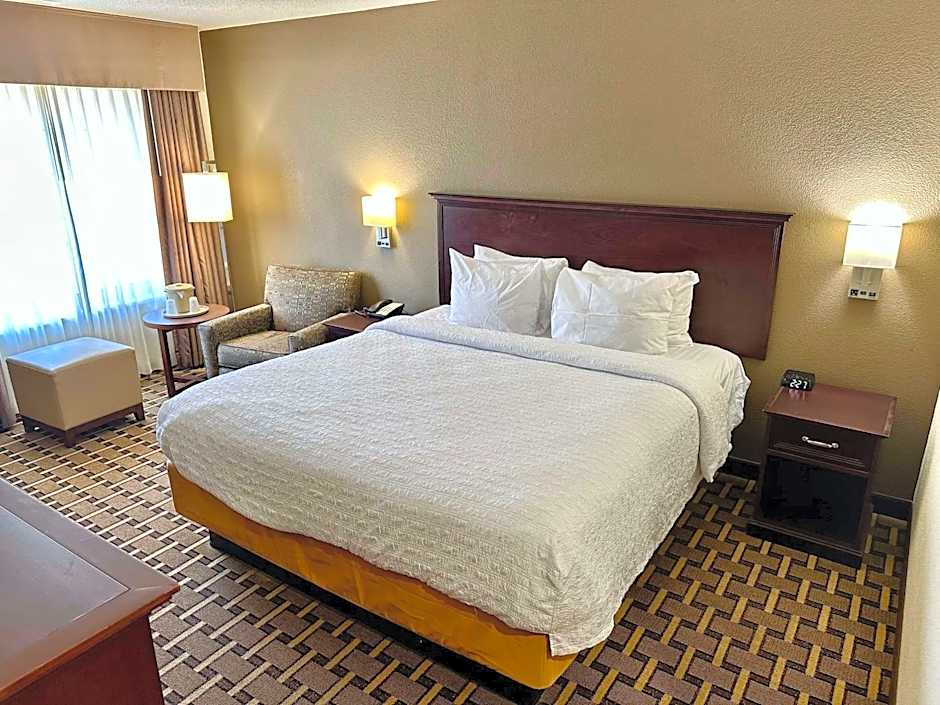 Sonesta Essential Hotels Overland Park