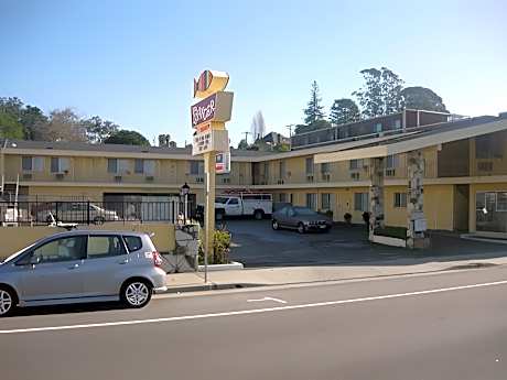 The Islander Motel Santa Cruz CA