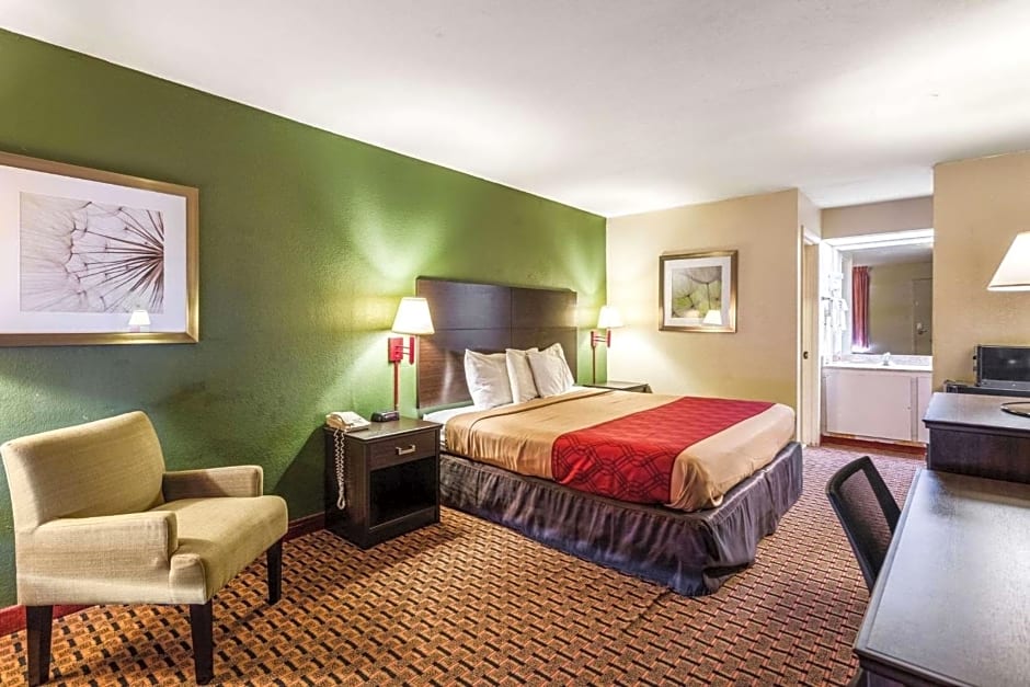 Econo Lodge - Oxmoor