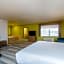 Holiday Inn Express & Suites Rocky Mount Smith Mountain Lake
