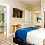 Oceanside Hotel and Suites