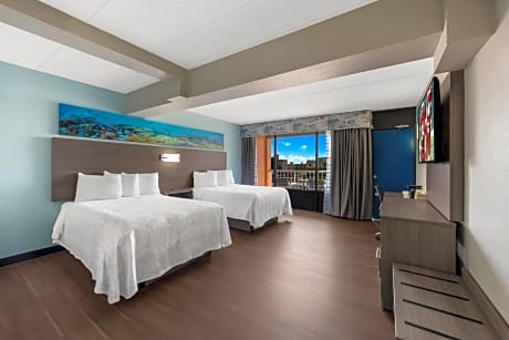 Premium Two Double Beds with Partial Ocean View Smoke Free (Upgraded Bedding)