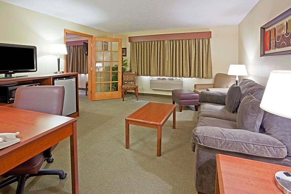 AmericInn by Wyndham Fargo West Acres