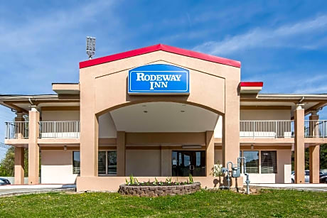 Rodeway Inn & Suites