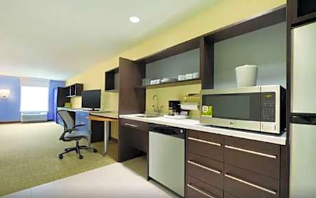 2 Queen Beds Studio Nonsmoking