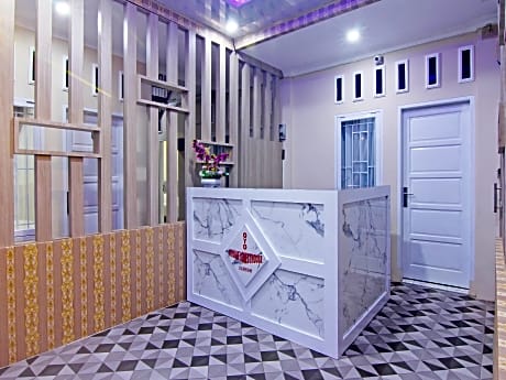 Oyo 90978 Khalifi Guesthouse Syariah 