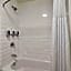 Four Points by Sheraton Cleveland-Eastlake