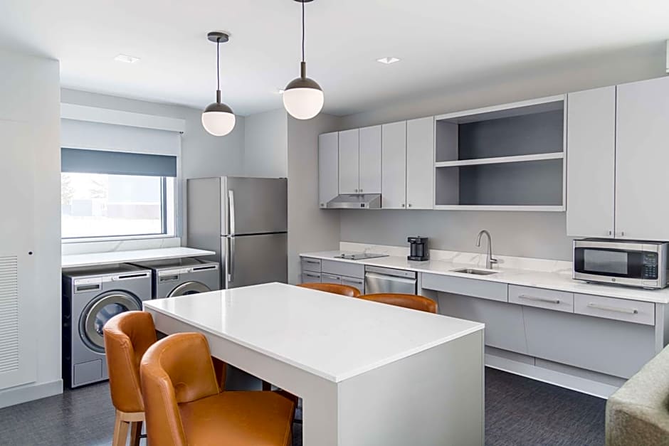 Homewood Suites By Hilton Holland