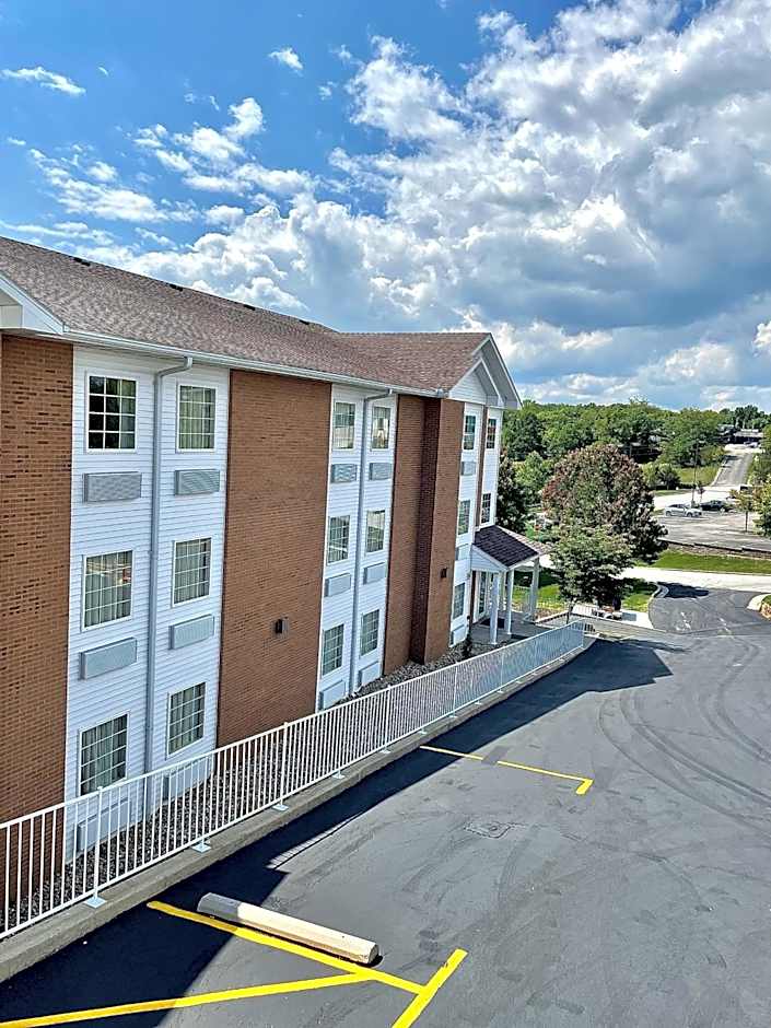 Schmidt's Creek Hotel