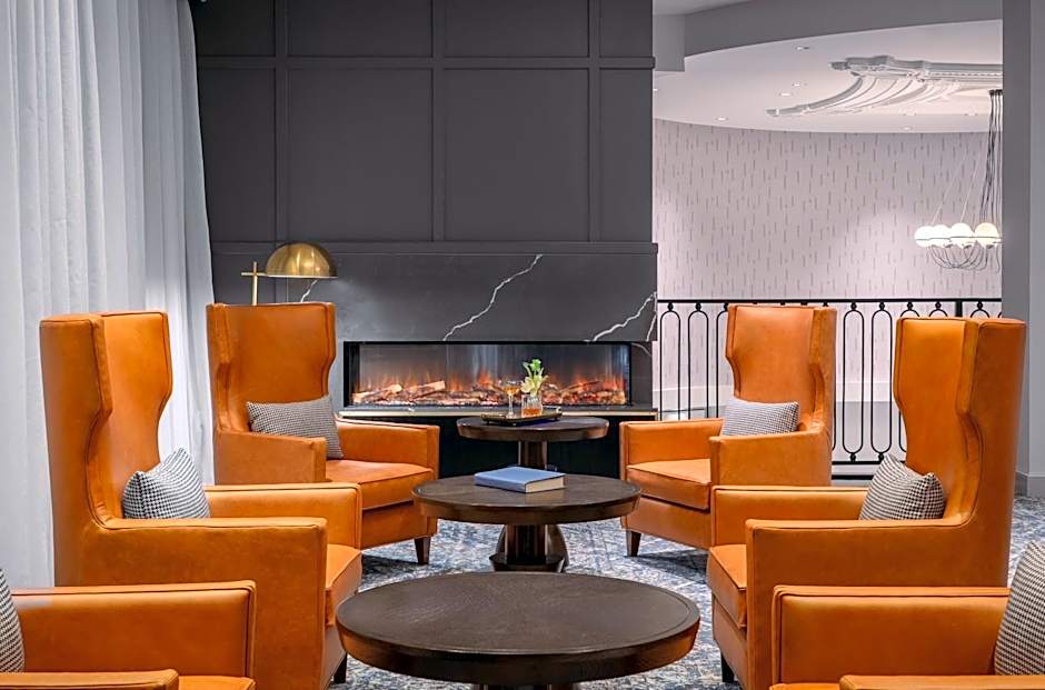Hotel Commonwealth