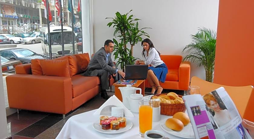 Suite Hotel Chrome