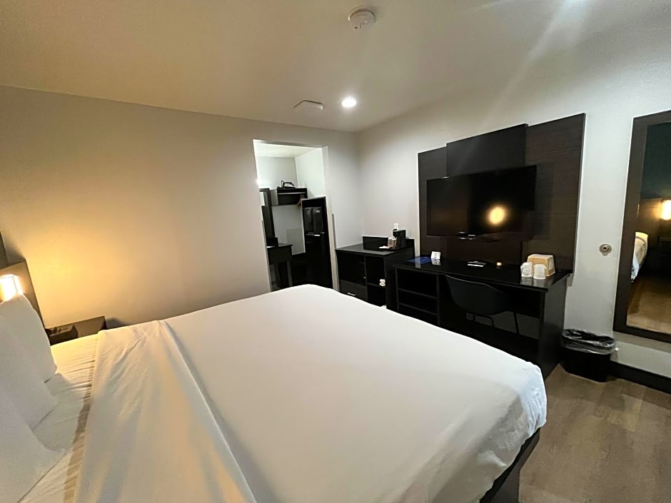 Suites Escondido CA