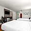 Red Lion Inn & Suites Pontoon Beach