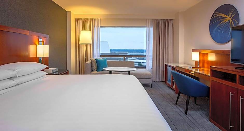 Hyatt Regency Crystal City at Reagan National Airport